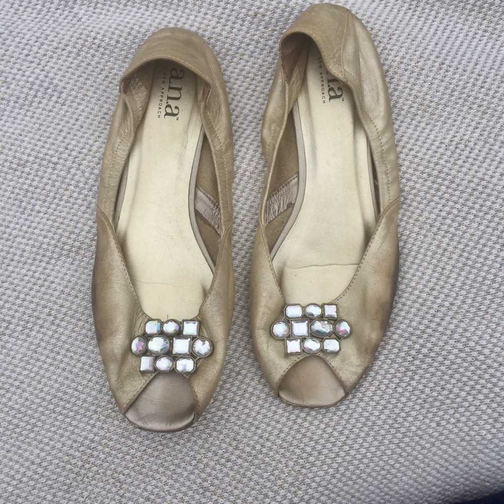 Ana stretchy flats
